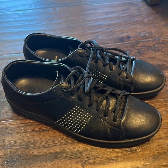 MENS SAINT LAURENT PARIS BLACK WITH SILVER STUD SNEAKERS SIZE 9 - Picture 1 of 6